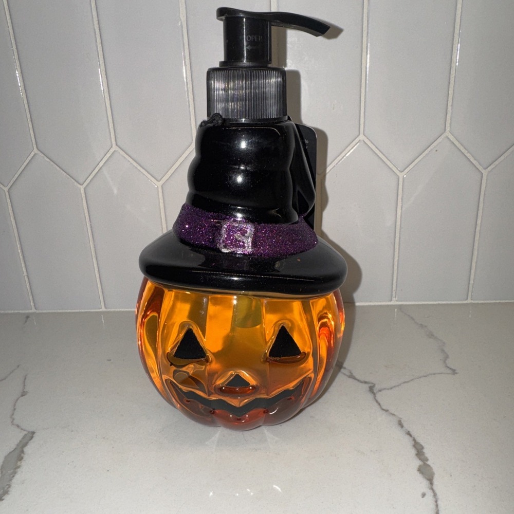 Pier 1 Imports ~ 17oz Pumpkin Spice Hand Wash Halloween Jack-O-Lantern Dispenser